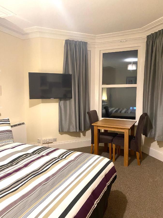 Seaford Lodge Apartments ويستون سوبر مير المظهر الخارجي الصورة